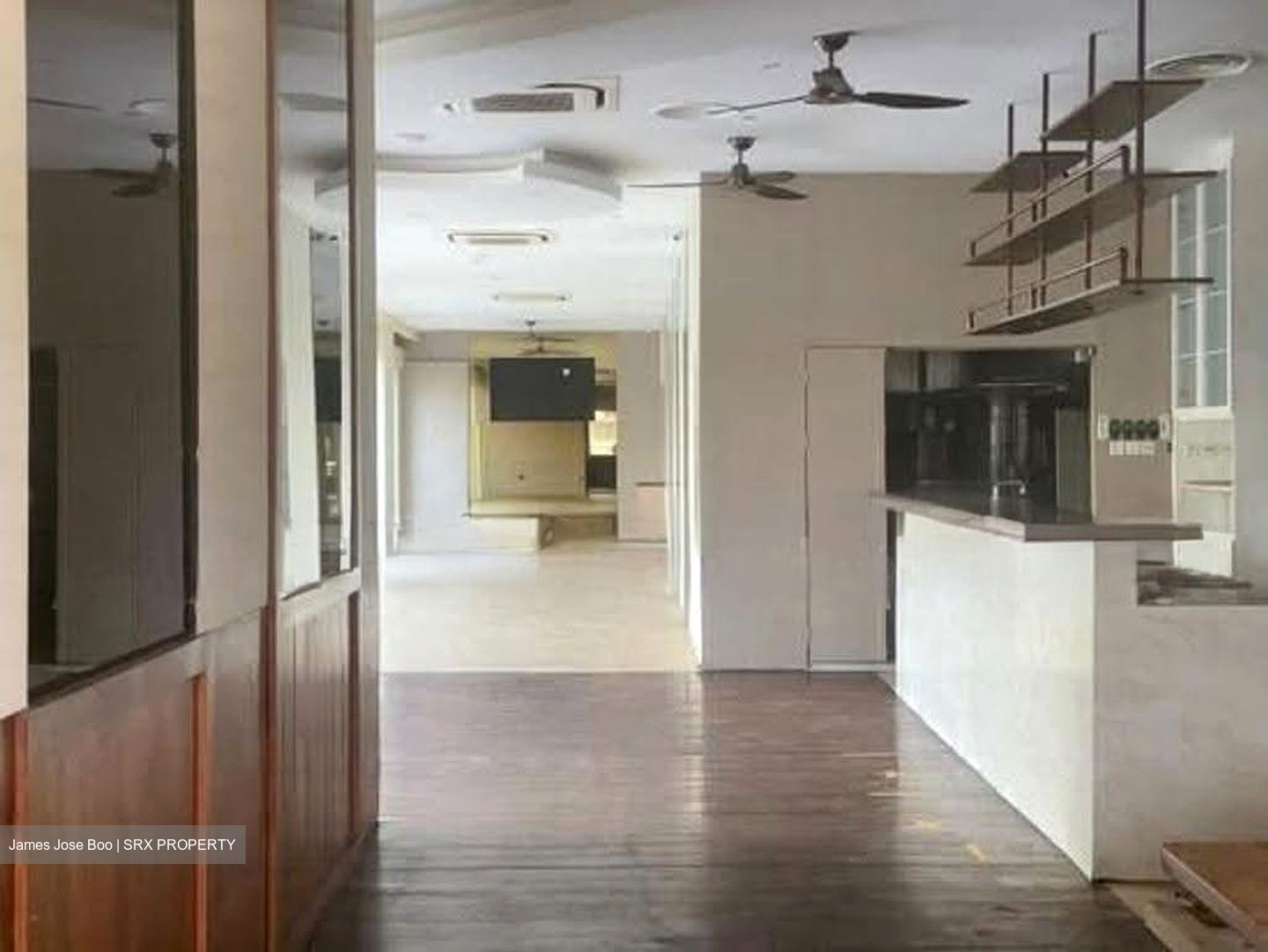 Springvale (D15), Retail #634981191